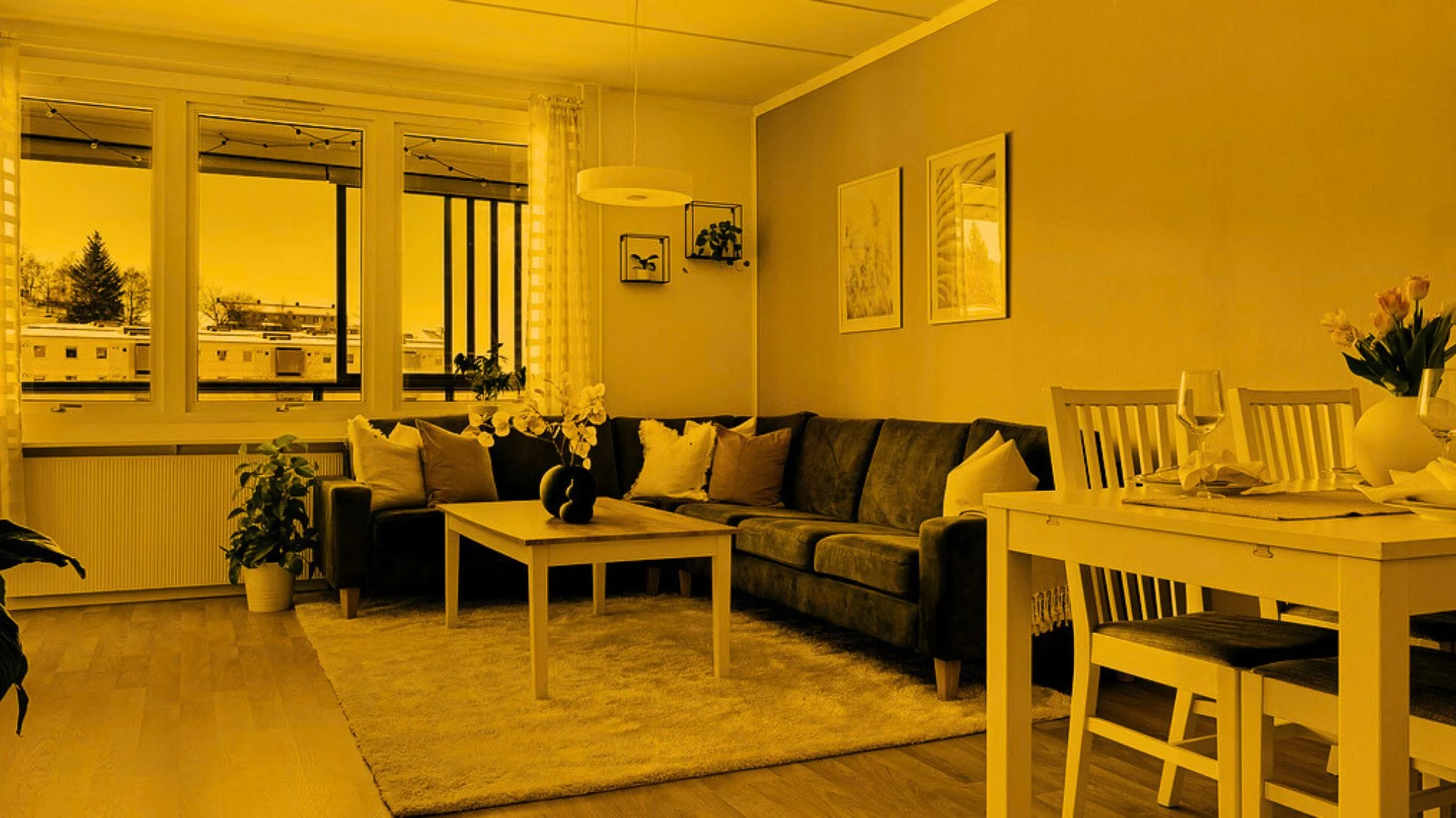 Living room_1 The Best Time to Invest in Southeast Wisconsin Real Estate